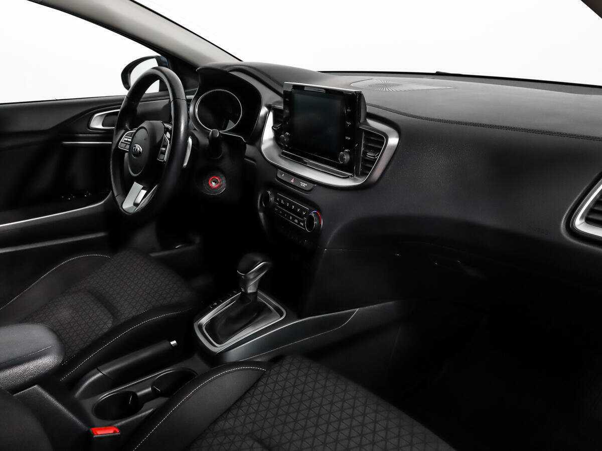 Купить Kia Ceed, 2021, 59 339 км.. Фото: #10