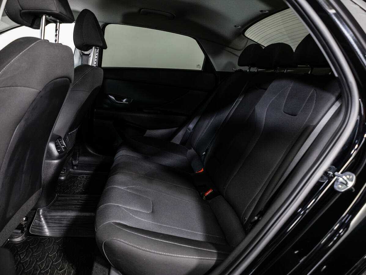 Купить Hyundai Elantra, 2020, 91 268 км.. Фото: #9