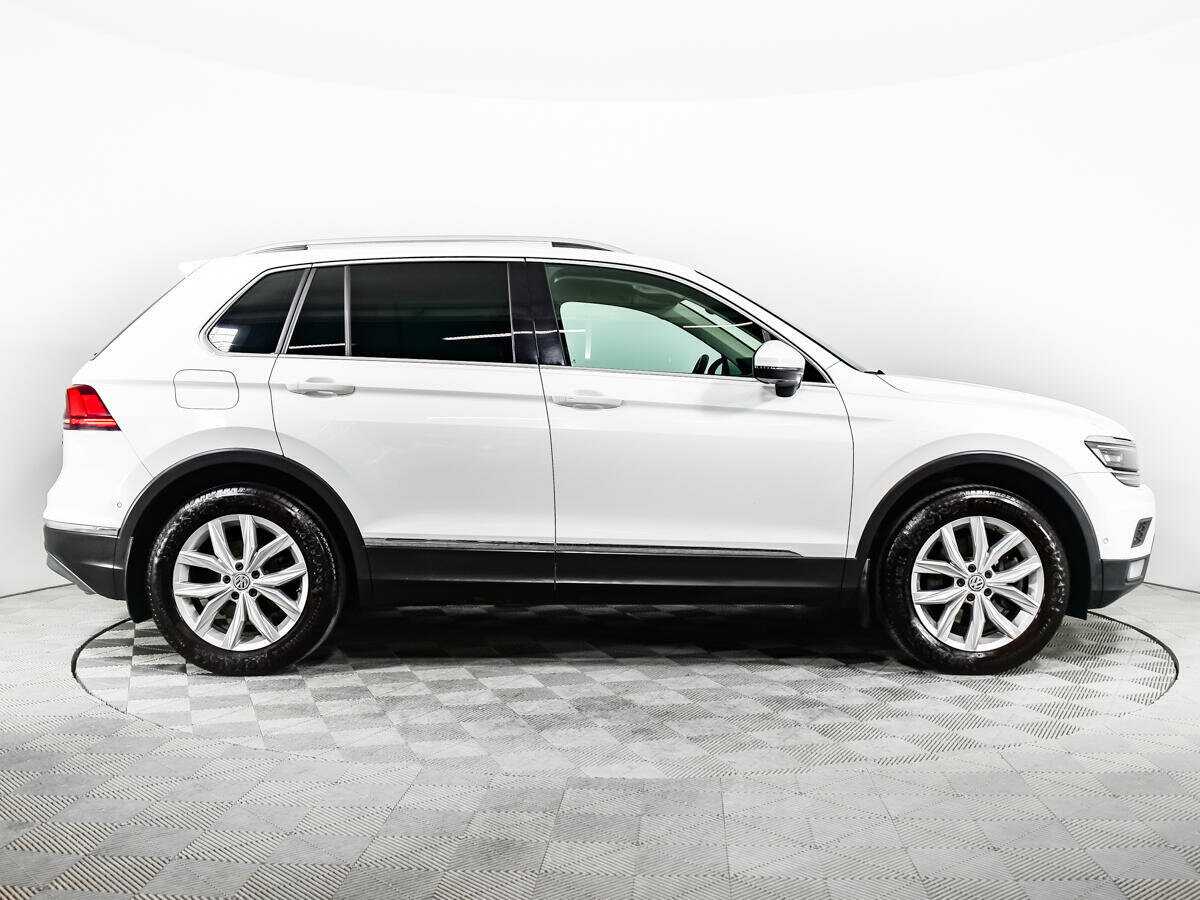 Купить Volkswagen Tiguan, 2017, 122 791 км.. Фото: #3