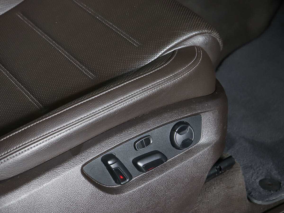 Купить Volkswagen Touareg, 2013, 117 893 км.. Фото: #15