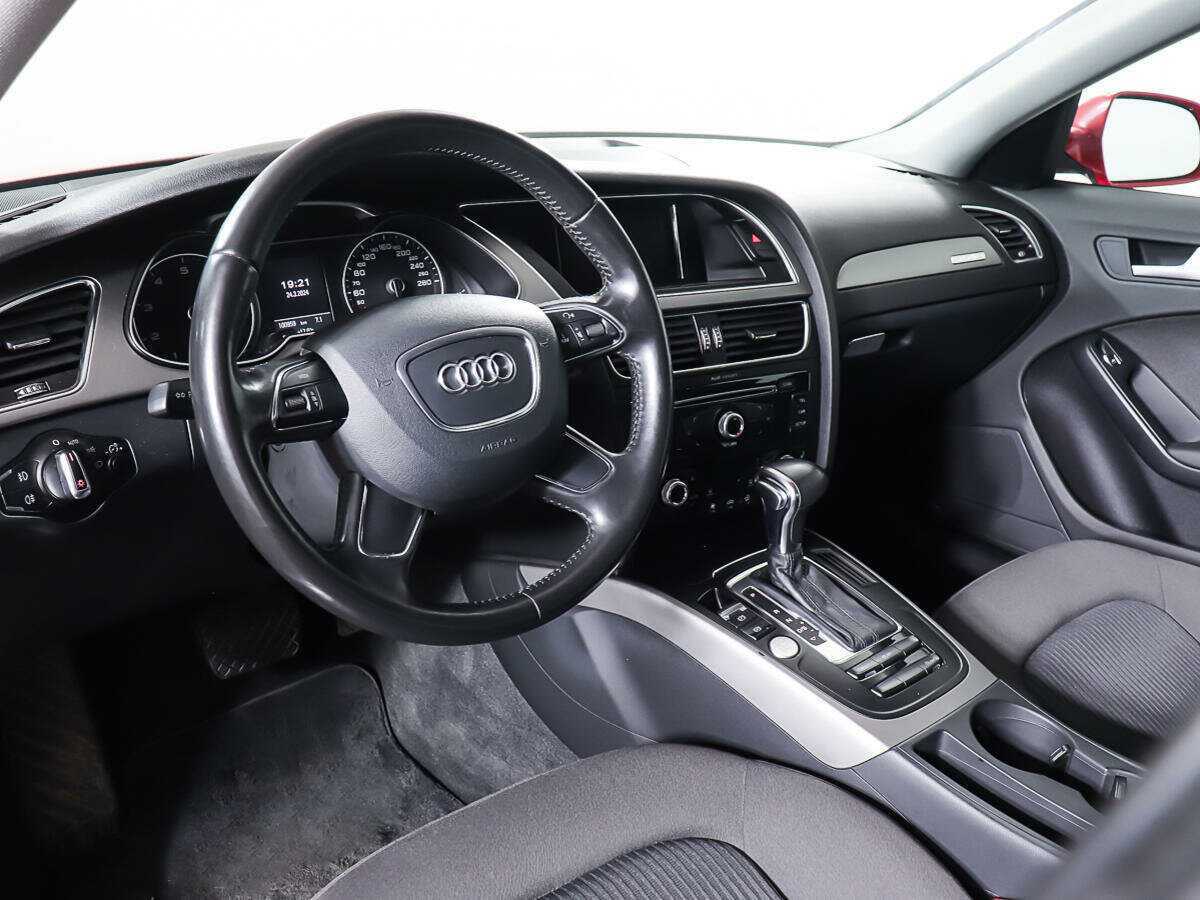 Купить Audi A4, 2012, 99 543 км.. Фото: #12