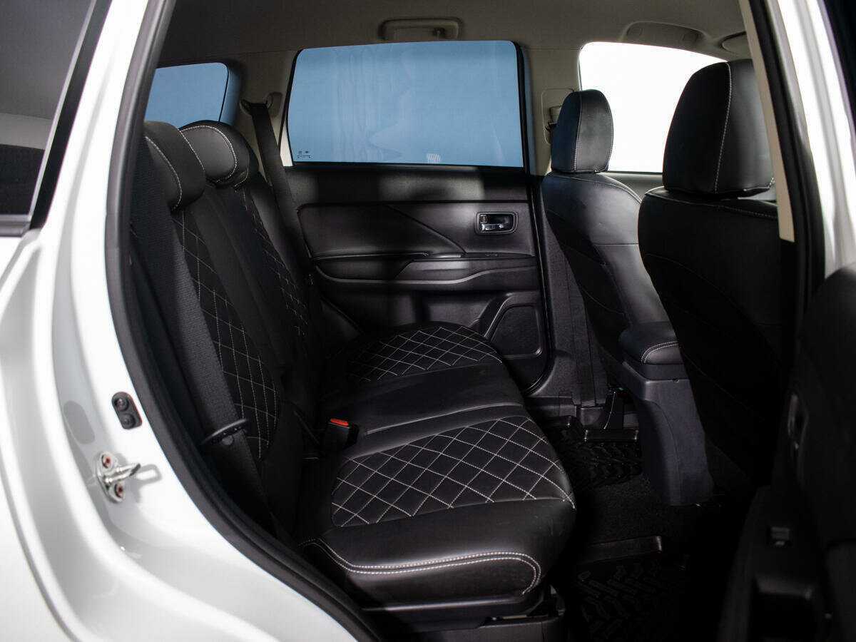 Купить Mitsubishi Outlander, 2022, 44 582 км.. Фото: #8