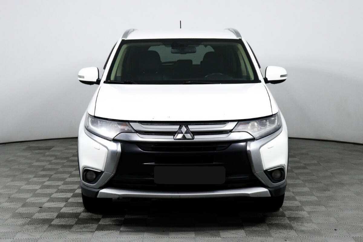 Купить Mitsubishi Outlander, 2016, 129 680 км.. Фото: #1