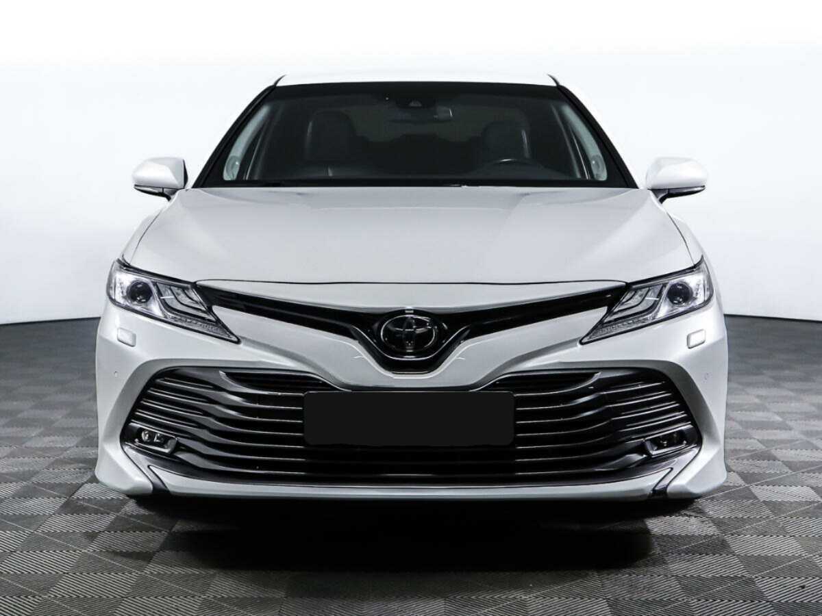 Купить Toyota Camry, 2018, 62 503 км.. Фото: #1