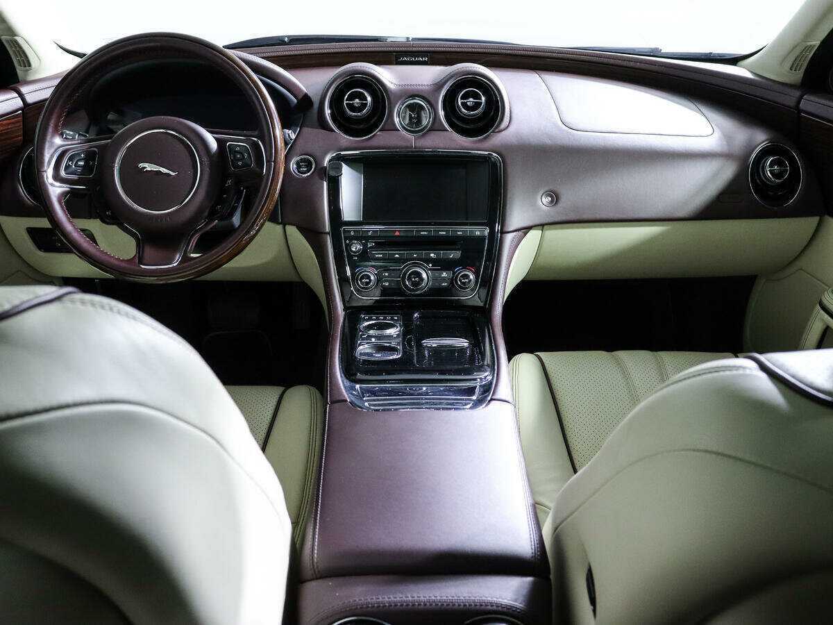 Купить Jaguar XJ, 2014, 72 542 км.. Фото: #9
