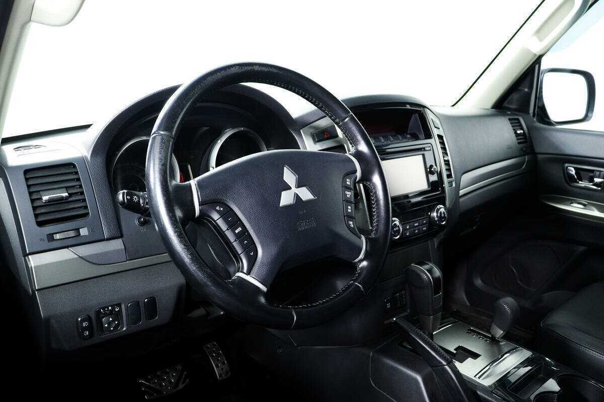 Купить Mitsubishi Pajero, 2018, 101 709 км.. Фото: #12