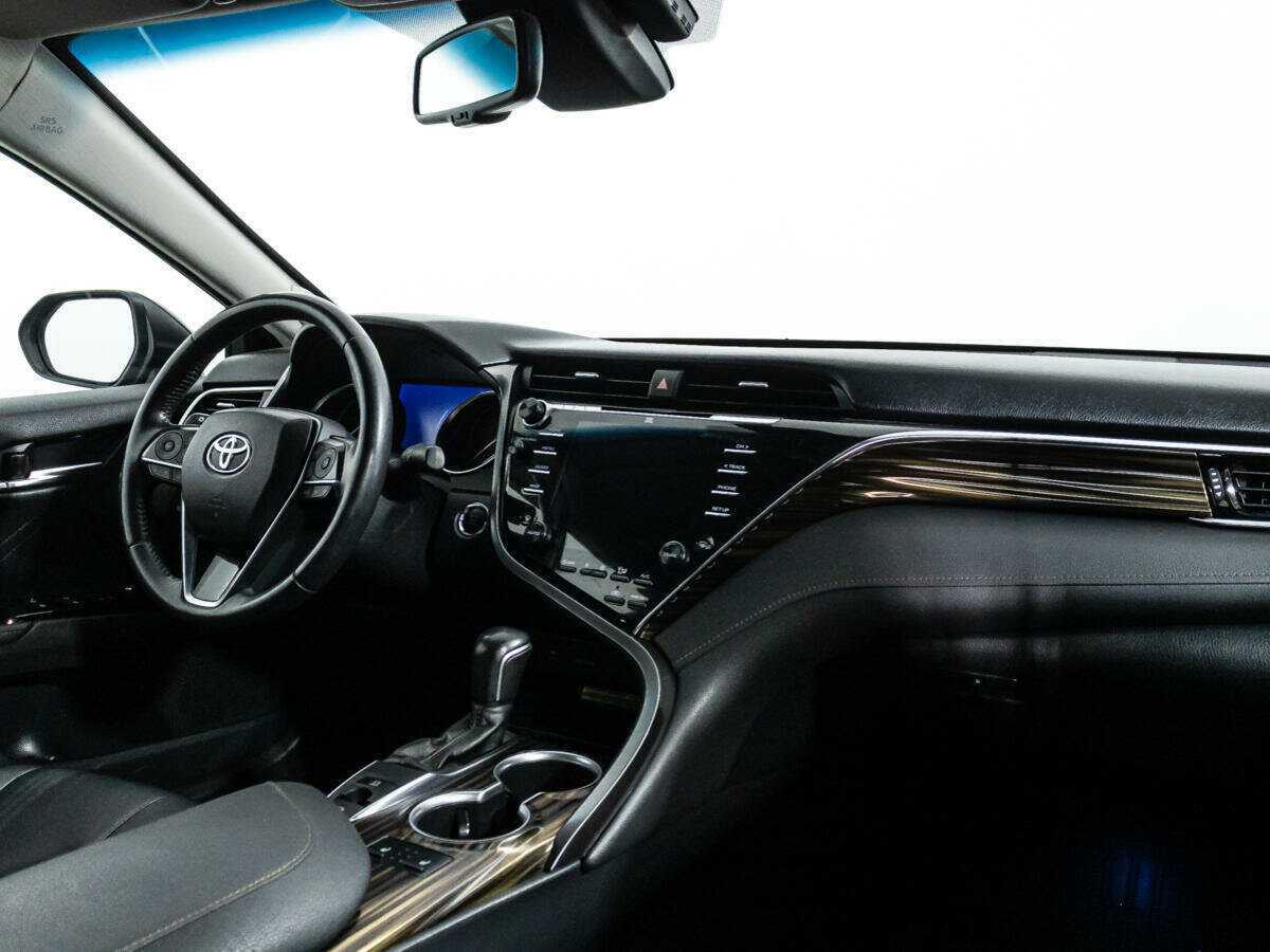 Купить Toyota Camry, 2020, 57 531 км.. Фото: #8