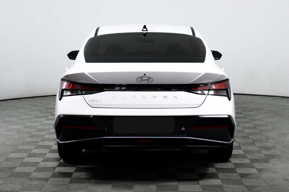 Купить Hyundai Elantra, 2023, 12 959 км.. Фото: #5