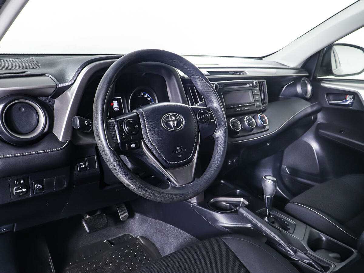 Купить Toyota RAV4, 2016, 101 402 км.. Фото: #12