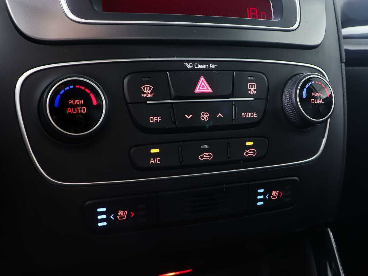 Купить Kia Sorento, 2019, 119 159 км.. Фото: #16