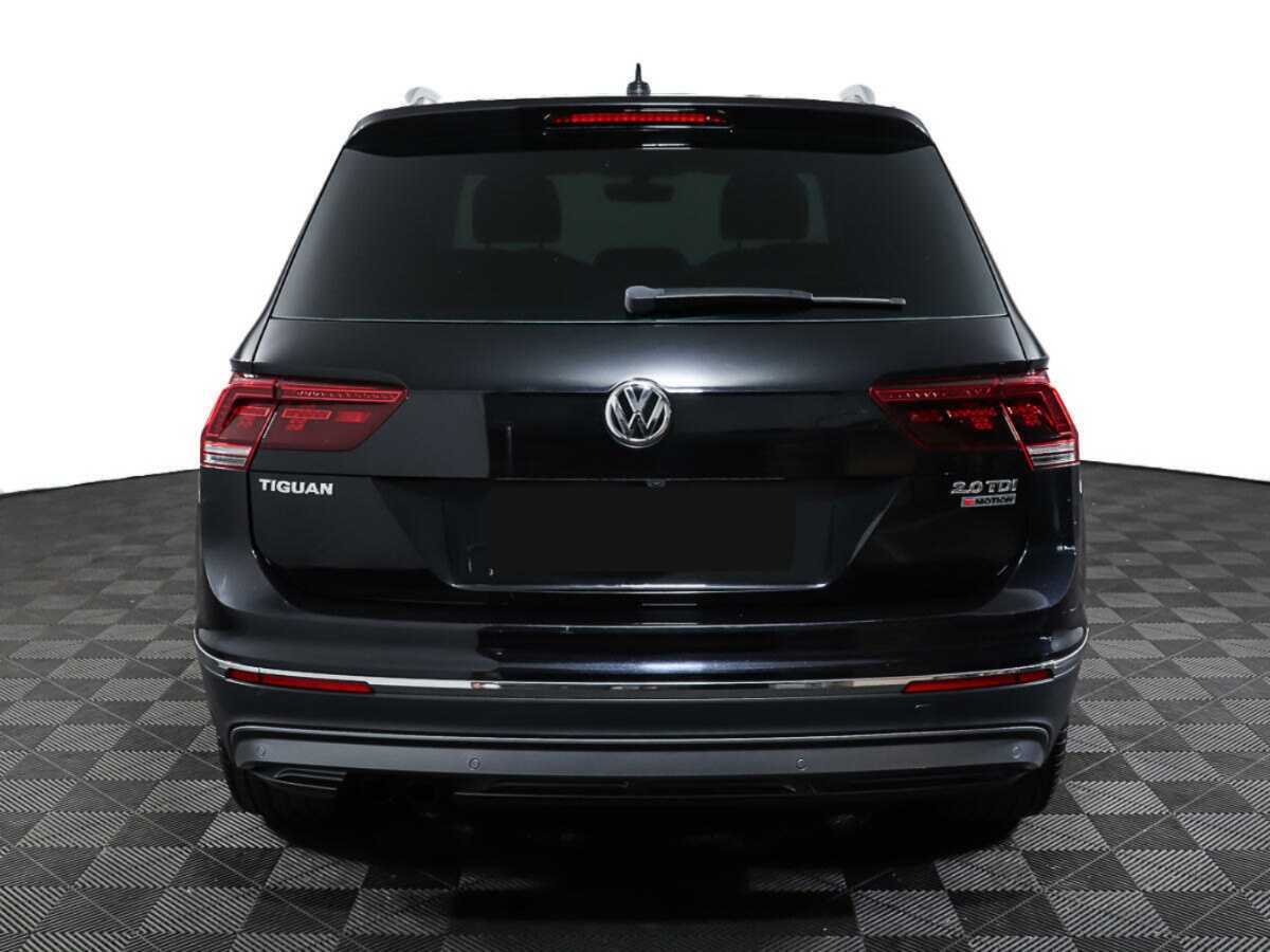 Купить Volkswagen Tiguan, 2018, 116 637 км.. Фото: #5