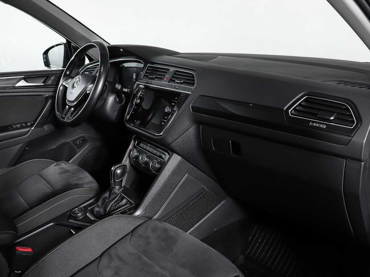 Купить Volkswagen Tiguan, 2018, 116 637 км.. Фото: #8