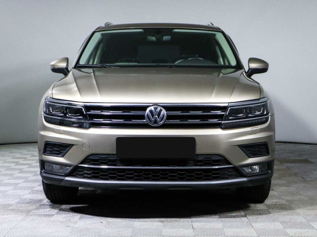 Купить Volkswagen Tiguan, 2018, 67 721 км.. Фото: #1