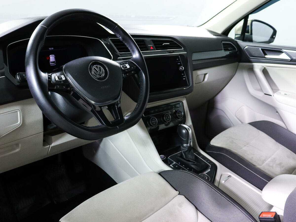 Купить Volkswagen Tiguan, 2018, 67 721 км.. Фото: #13