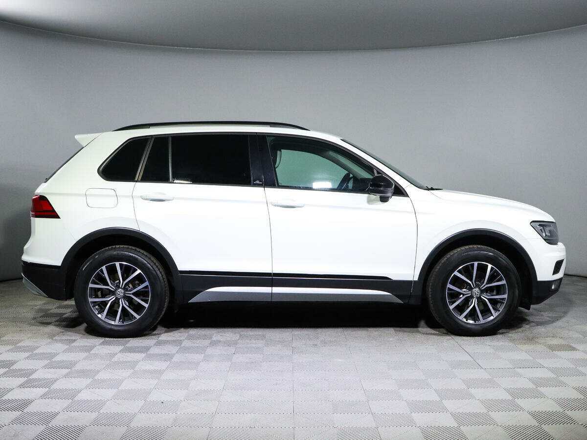 Купить Volkswagen Tiguan, 2019, 78 607 км.. Фото: #3