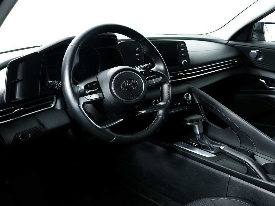 Купить Hyundai Elantra, 2021, 56 012 км.. Фото: #11