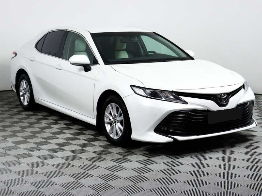 Купить Toyota Camry, 2019, 69 296 км.. Фото: #2