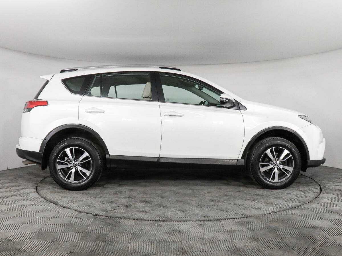 Купить Toyota RAV4, 2017, 57 571 км.. Фото: #3