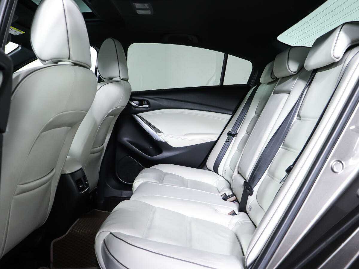 Купить Mazda 6, 2016, 82 530 км.. Фото: #9