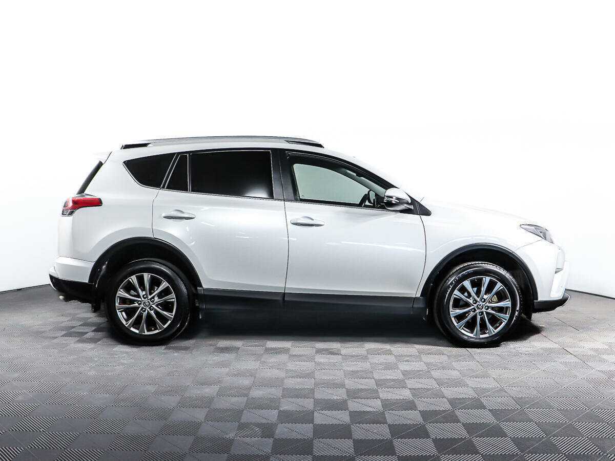 Купить Toyota RAV4, 2018, 93 800 км.. Фото: #3