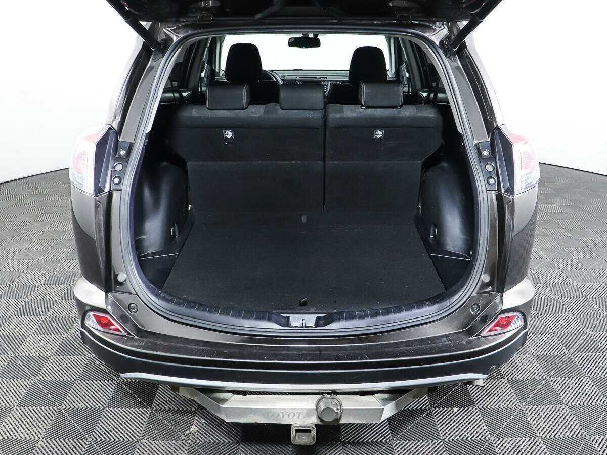 Купить Toyota RAV4, 2019, 100 089 км.. Фото: #9