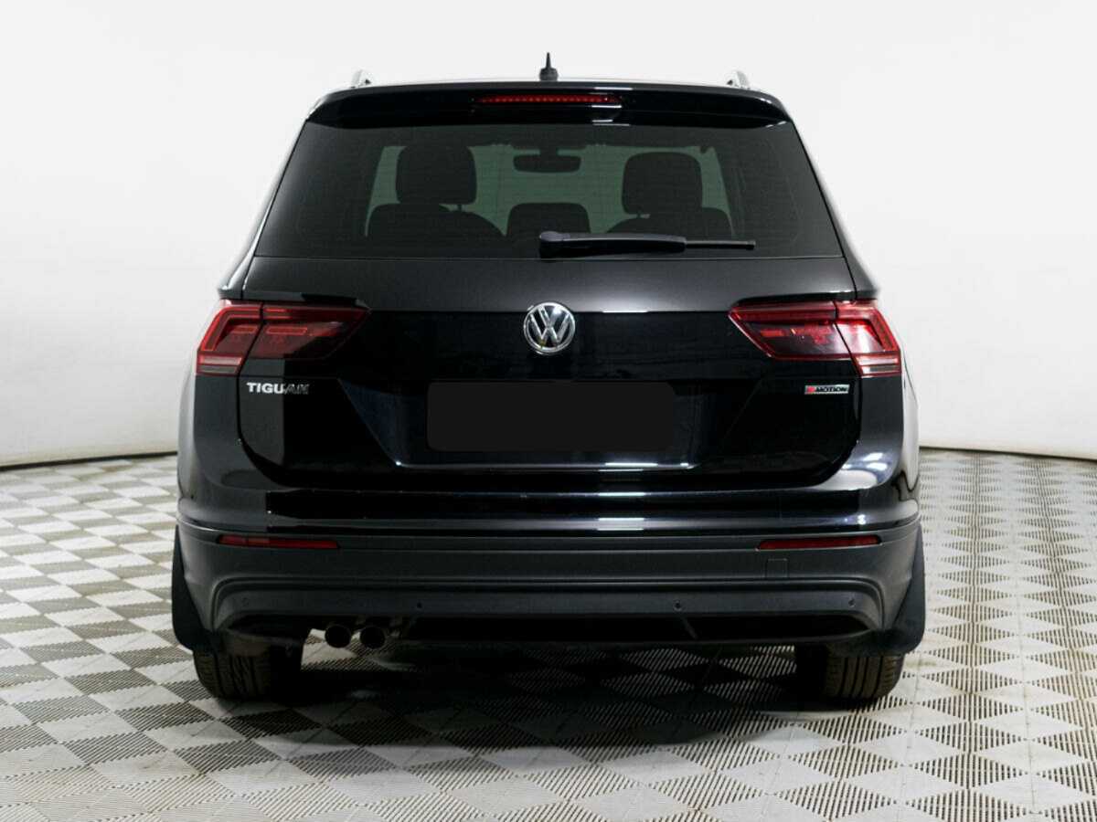 Купить Volkswagen Tiguan, 2018, 84 009 км.. Фото: #4