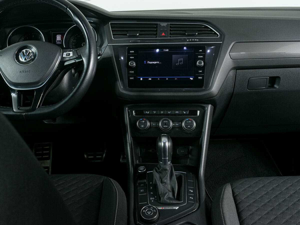 Купить Volkswagen Tiguan, 2018, 84 009 км.. Фото: #9