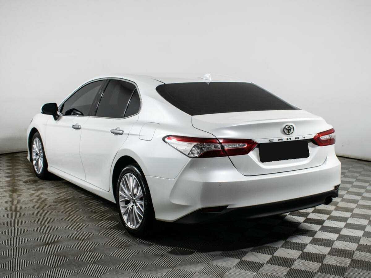 Купить Toyota Camry, 2019, 141 665 км.. Фото: #4
