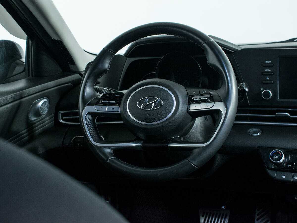Купить Hyundai Elantra, 2020, 33 734 км.. Фото: #13