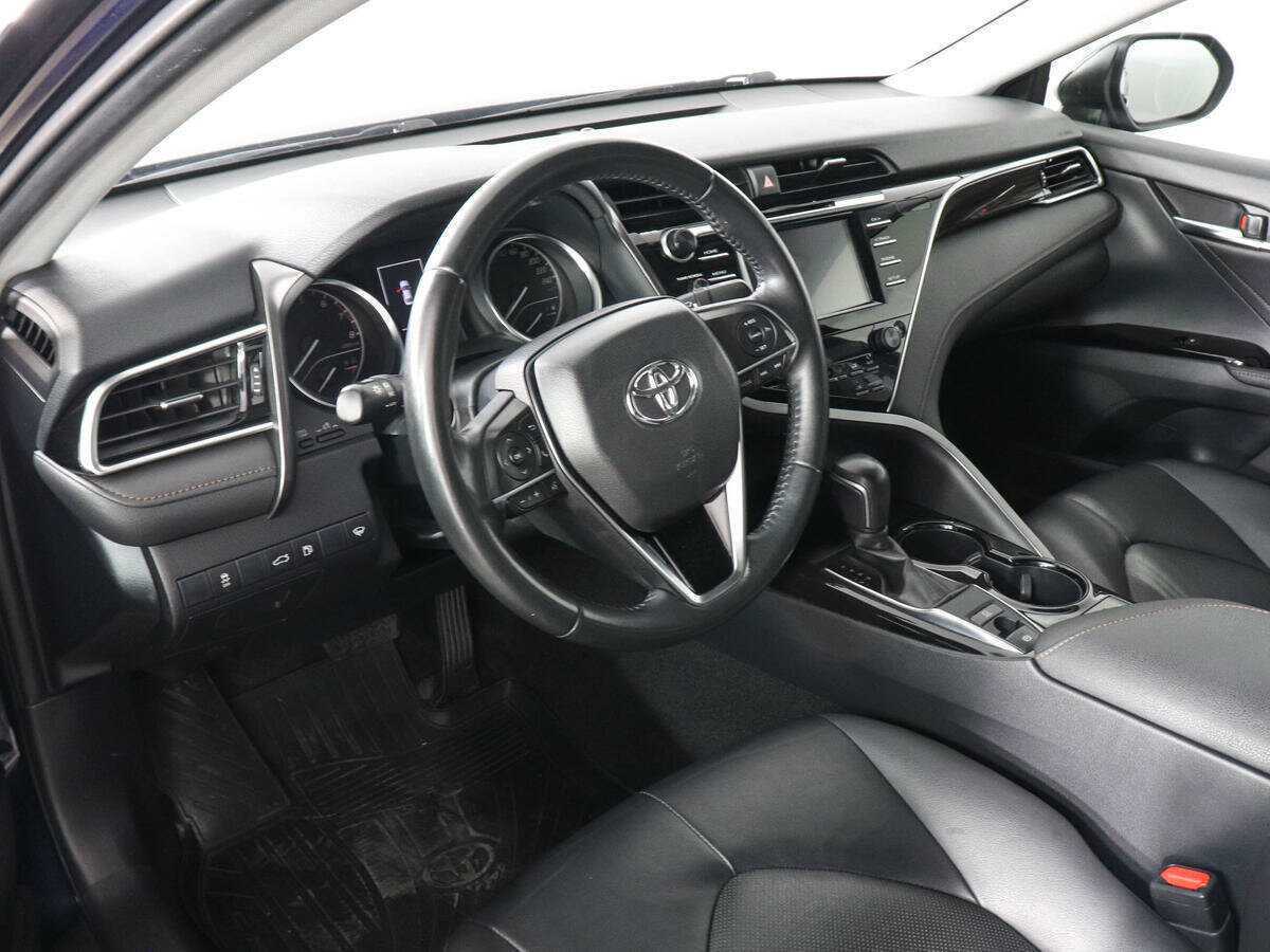 Купить Toyota Camry, 2018, 102 576 км.. Фото: #8