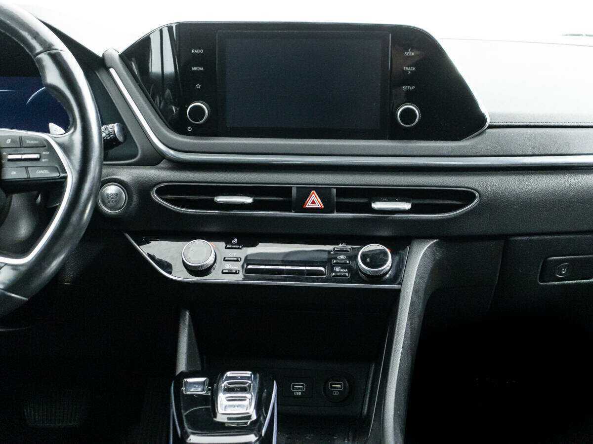 Купить Hyundai Sonata, 2019, 167 015 км.. Фото: #13