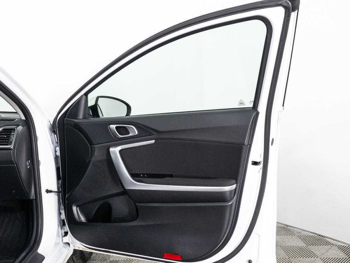 Купить Kia Ceed, 2023, 38 421 км.. Фото: #25