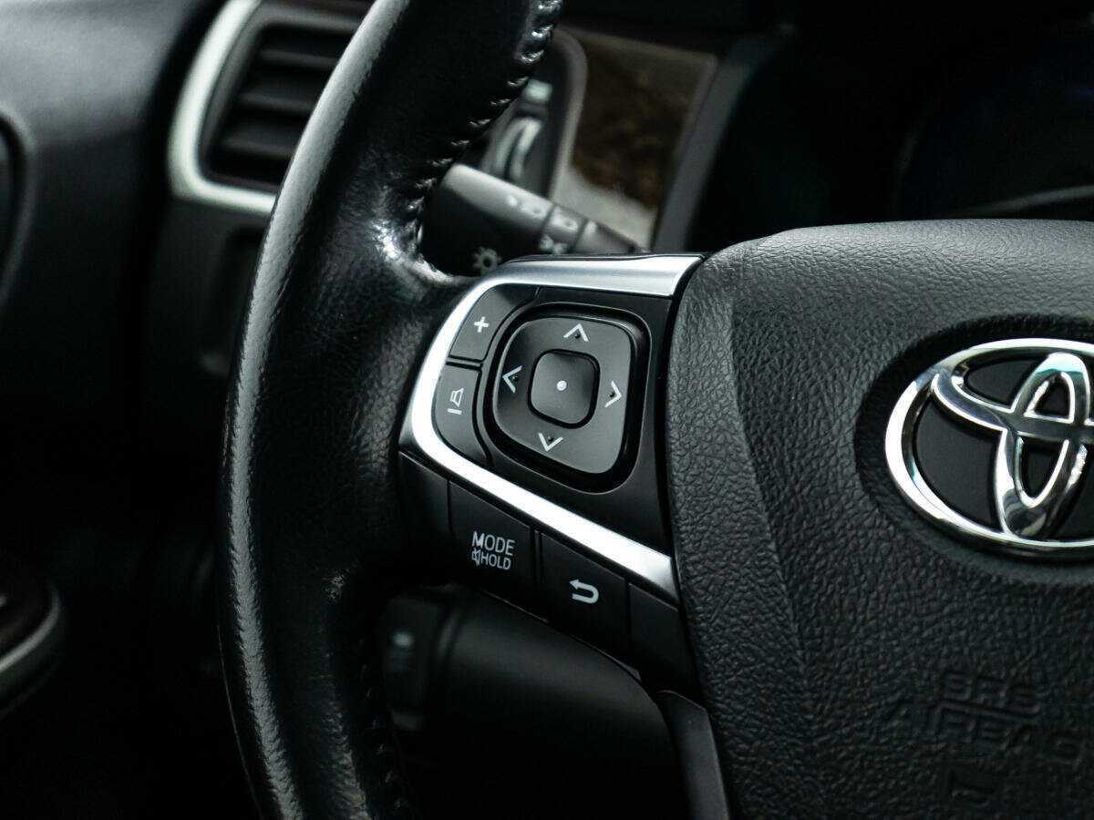 Купить Toyota Camry, 2017, 102 950 км.. Фото: #19