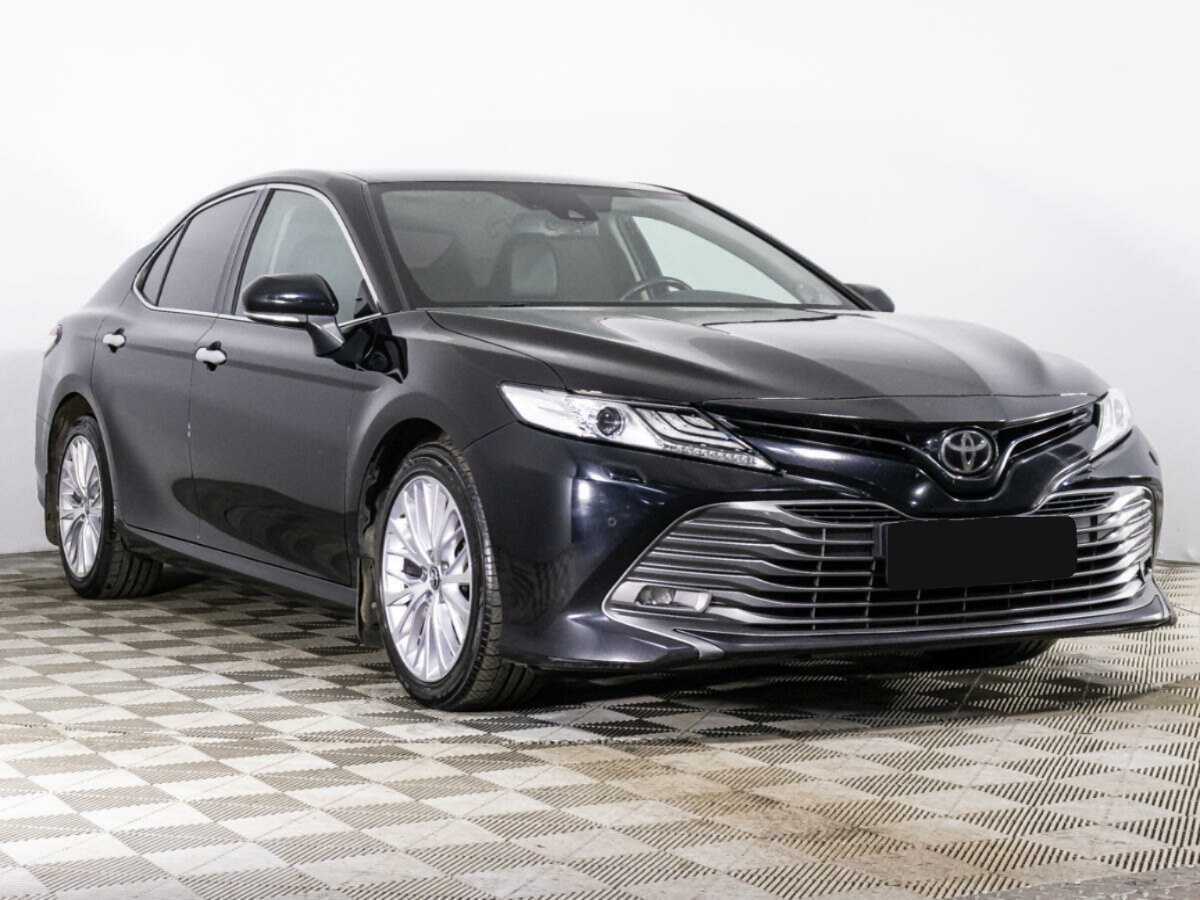 Купить Toyota Camry, 2018, 129 955 км.. Фото: #2
