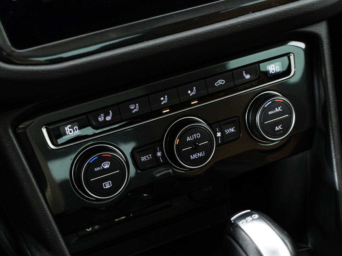 Купить Volkswagen Tiguan, 2017, 77 591 км.. Фото: #14