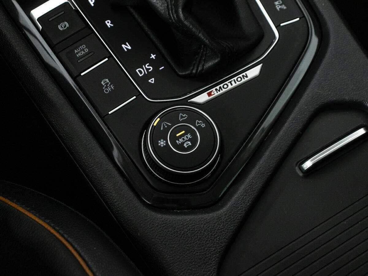 Купить Volkswagen Tiguan, 2017, 77 591 км.. Фото: #16