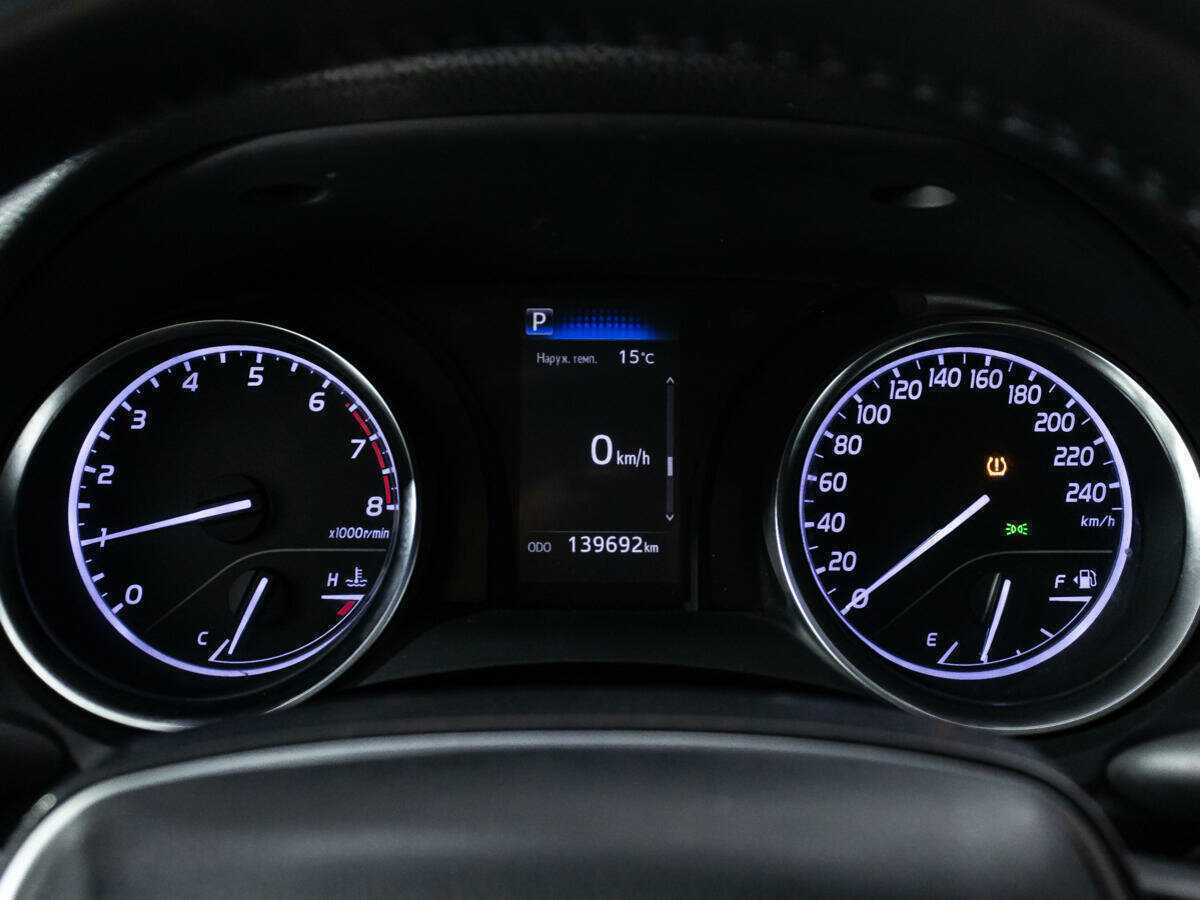 Купить Toyota Camry, 2019, 139 690 км.. Фото: #11