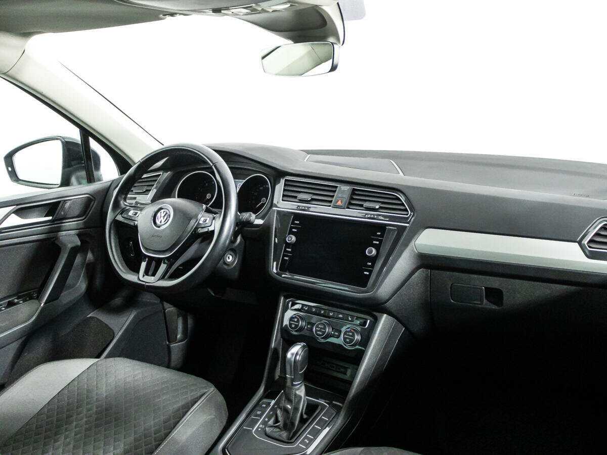 Купить Volkswagen Tiguan, 2019, 30 500 км.. Фото: #8