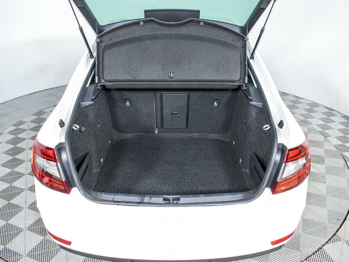 Купить Skoda Octavia, 2018, 91 105 км.. Фото: #17