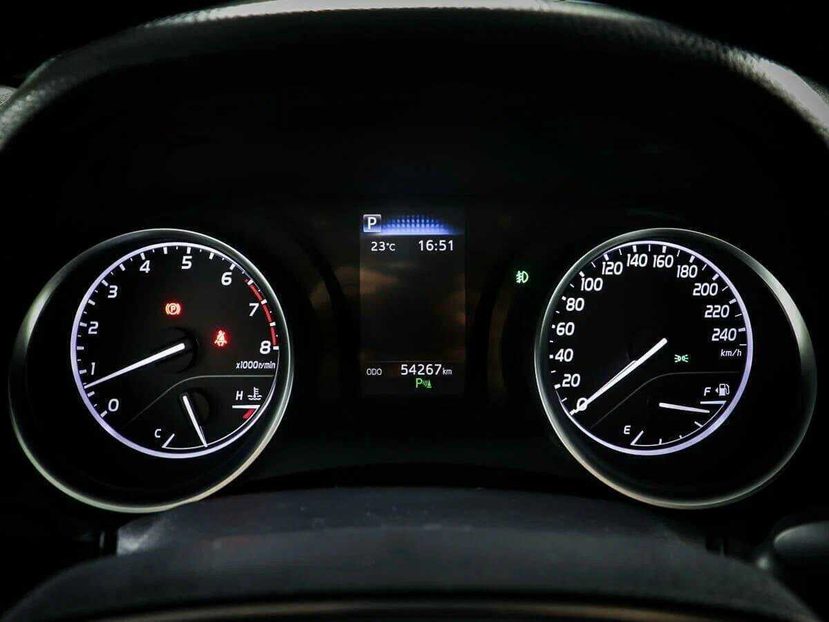 Купить Toyota Camry, 2020, 54 266 км.. Фото: #9