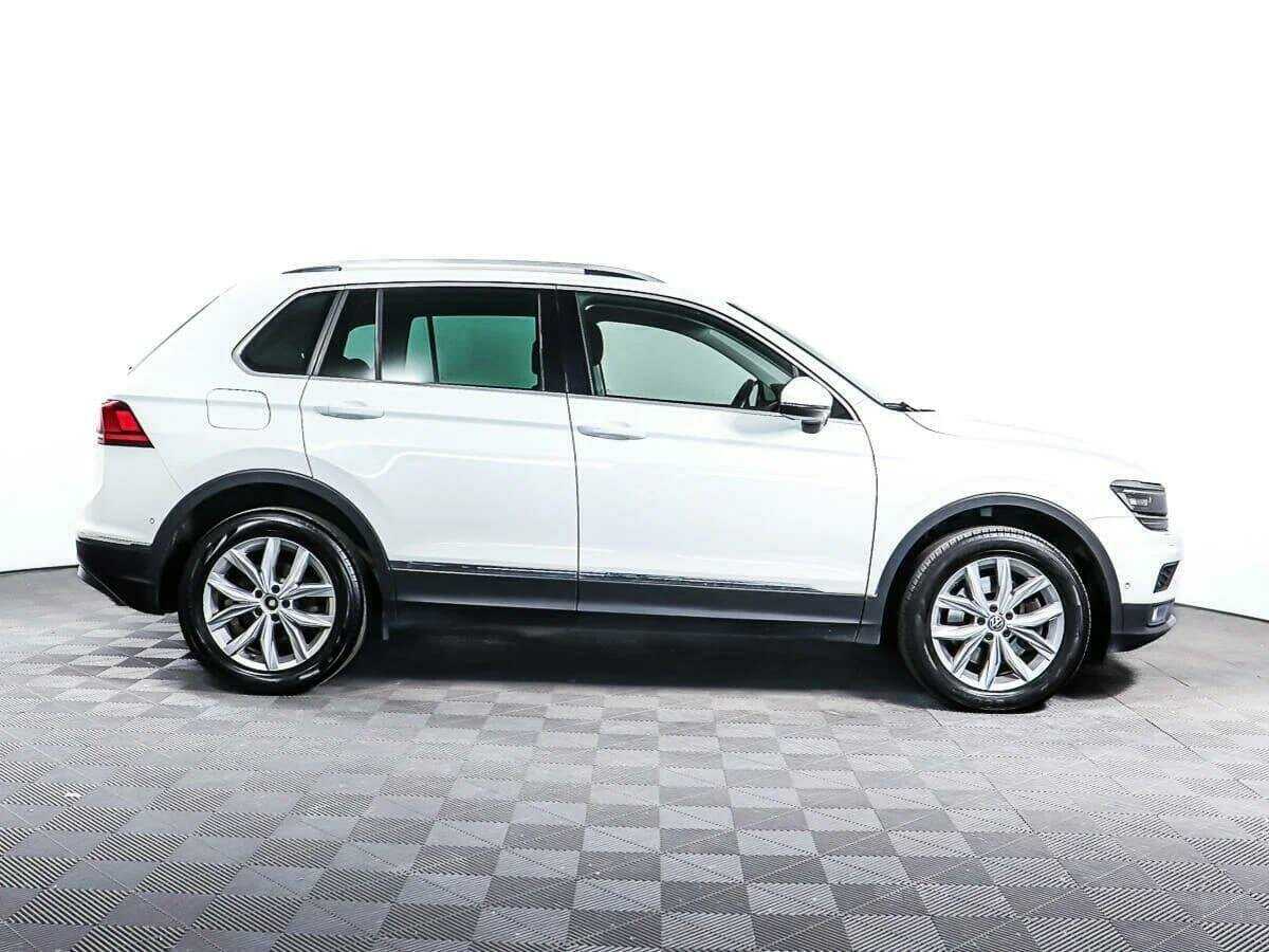 Купить Volkswagen Tiguan, 2017, 82 595 км.. Фото: #2