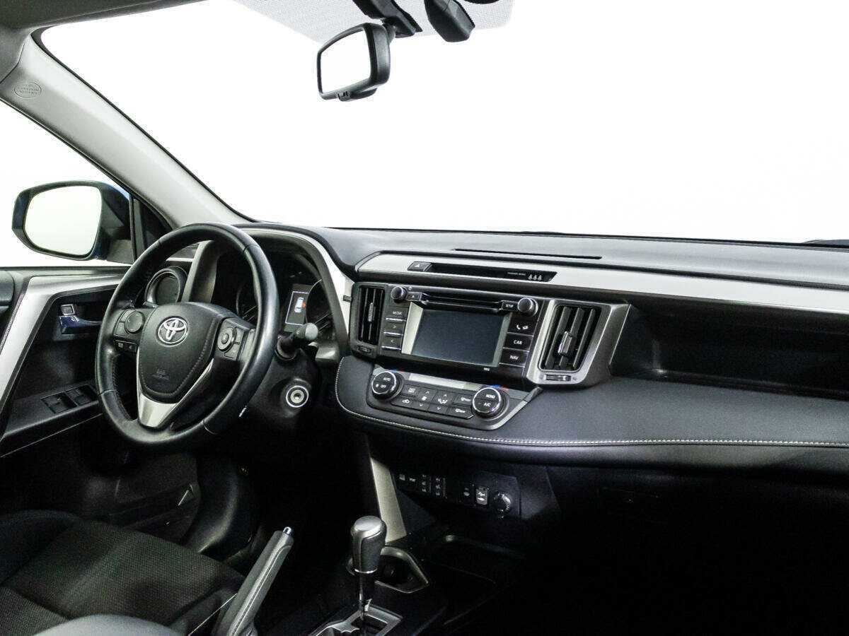 Купить Toyota RAV4, 2016, 141 638 км.. Фото: #8