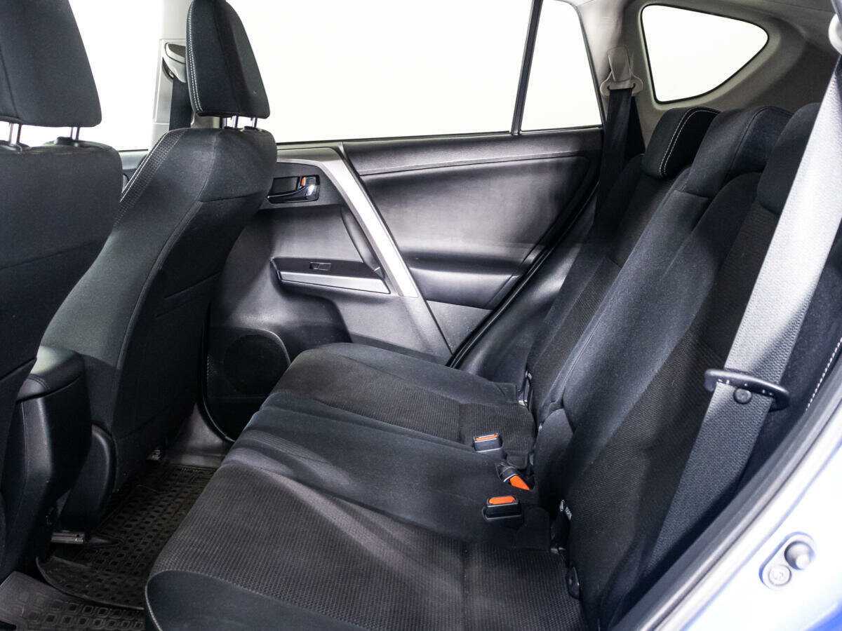 Купить Toyota RAV4, 2016, 141 638 км.. Фото: #9