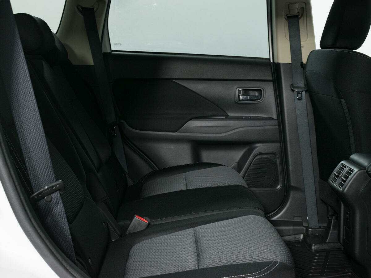 Купить Mitsubishi Outlander, 2019, 23 894 км.. Фото: #6