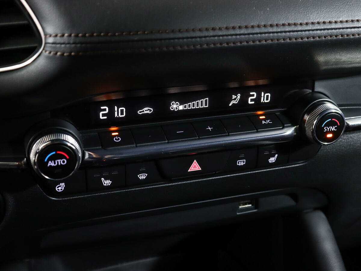 Купить Mazda 3, 2019, 30 000 км.. Фото: #21