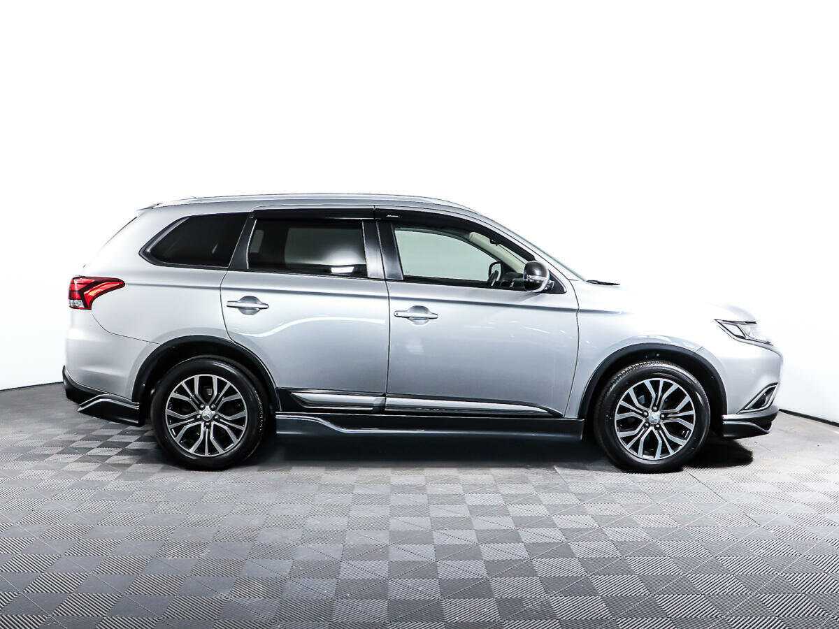 Купить Mitsubishi Outlander, 2018, 83 532 км.. Фото: #3
