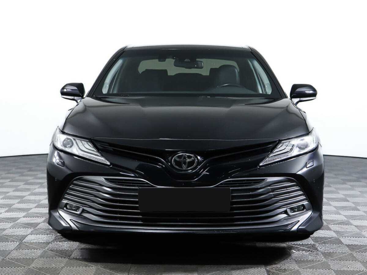 Купить Toyota Camry, 2018, 83 650 км.. Фото: #1