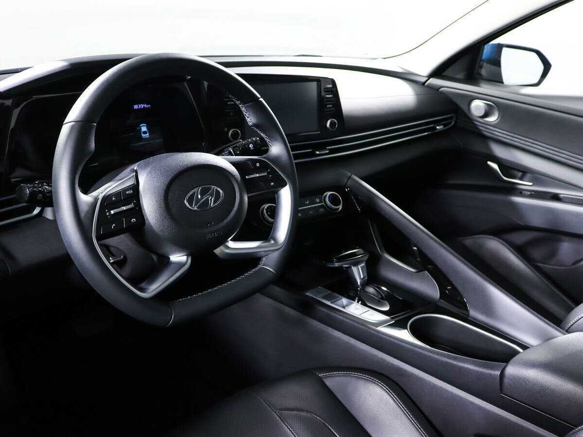 Купить Hyundai Elantra, 2022, 18 393 км.. Фото: #11
