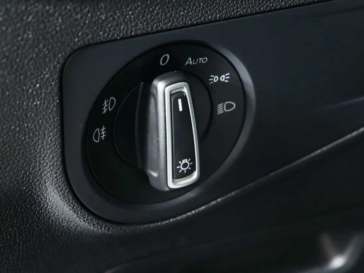 Купить Volkswagen Tiguan, 2018, 83 596 км.. Фото: #18