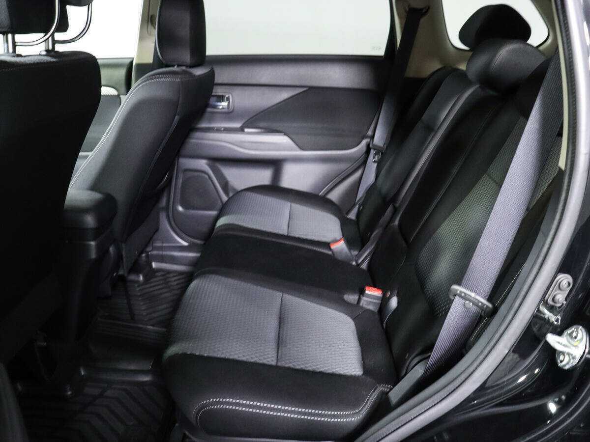 Купить Mitsubishi Outlander, 2018, 32 000 км.. Фото: #7